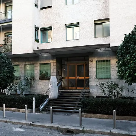 Comecasa Citta Studi Terraced 밀라노