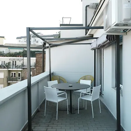 Comecasa Citta Studi Terraced 公寓